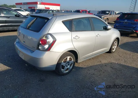 2009 Pontiac Vibe from USA, damaged, VIN 5Y2SP678X9Z473576